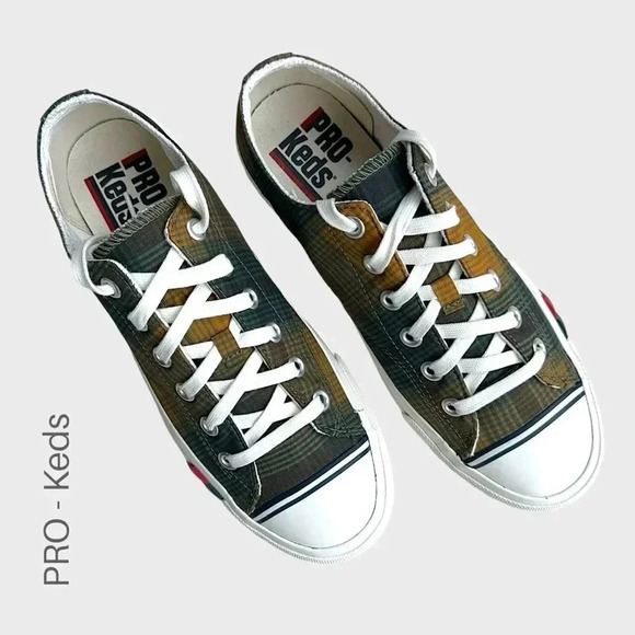 PRO-KEDS NWOT FOR J CREW ROYAL LOW TOPS PLAID MENS | SIZE: 9 - Picture 1 of 9